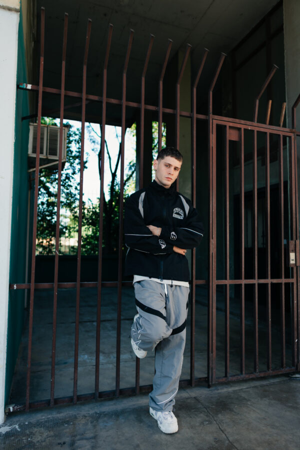 WLI-5-2- TRACK PANTS BASIC