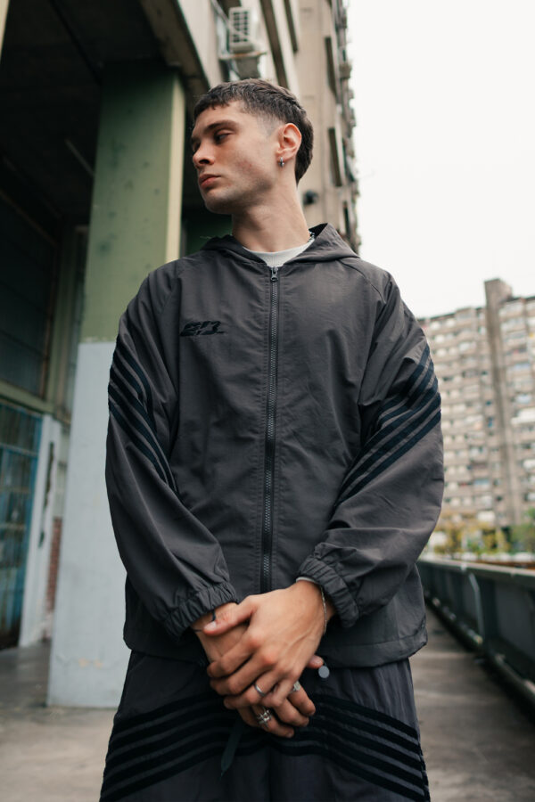 WLI-7-1- TRACK JACKET GANG